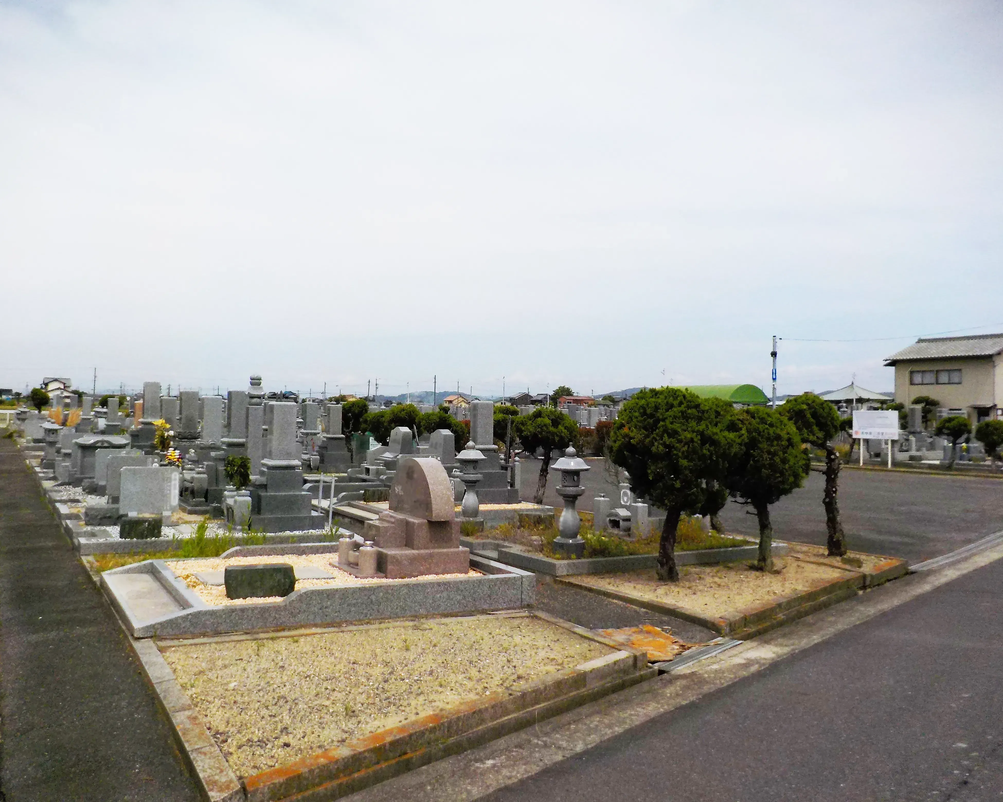 辰巳墓園